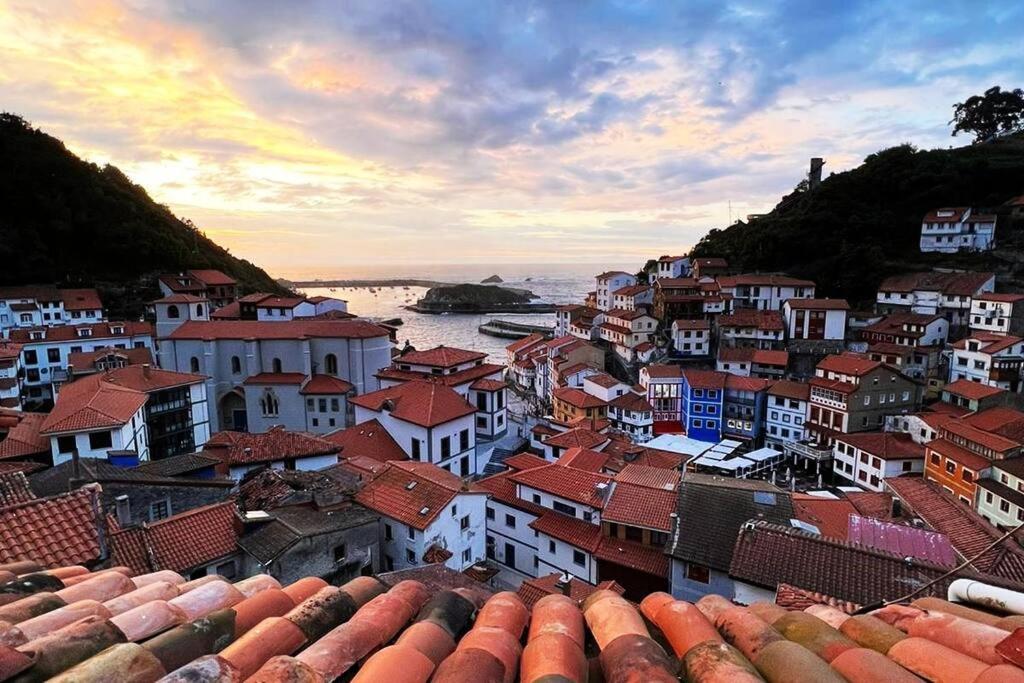 Апартаменти Ventana Al Cielo De Cudillero By Batuecas Екстер'єр фото